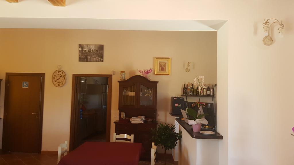 Agriturismo Gessi カラタフィーミ エクステリア 写真