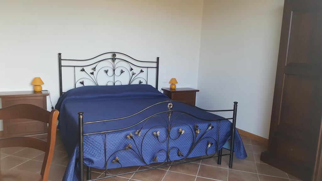 Agriturismo Gessi カラタフィーミ エクステリア 写真