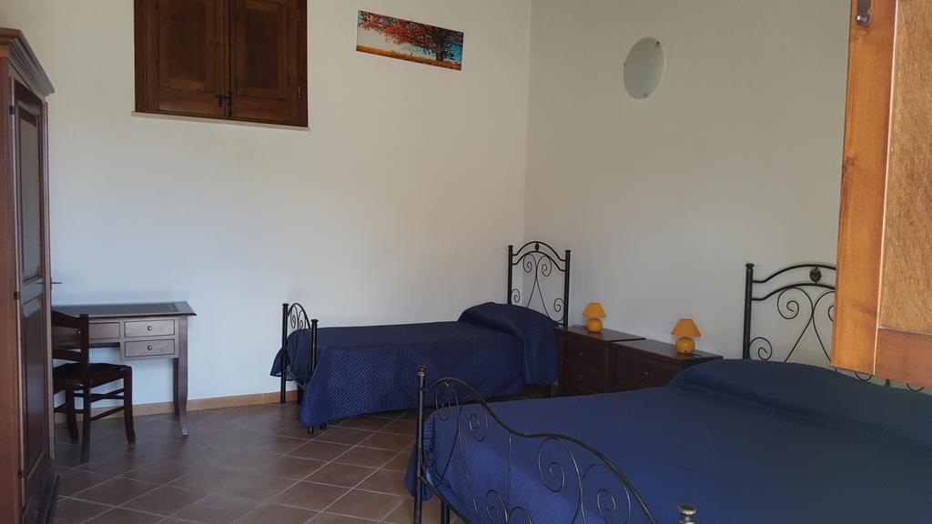 Agriturismo Gessi カラタフィーミ エクステリア 写真