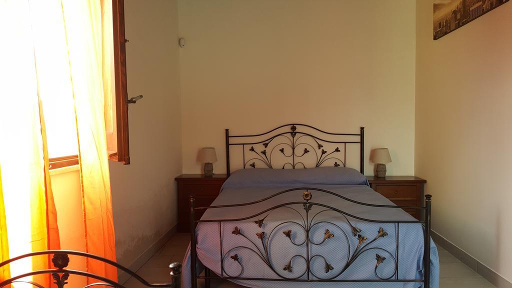 Agriturismo Gessi カラタフィーミ エクステリア 写真